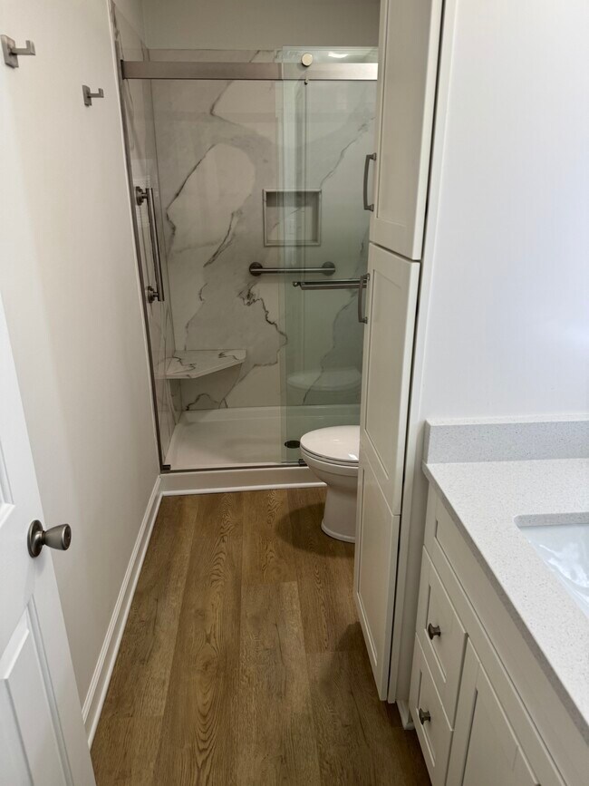 Foto del edificio - 104 Deerchase Ln