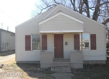 Primary Photo - 2 br, 1 bath House - 2028 W Division St