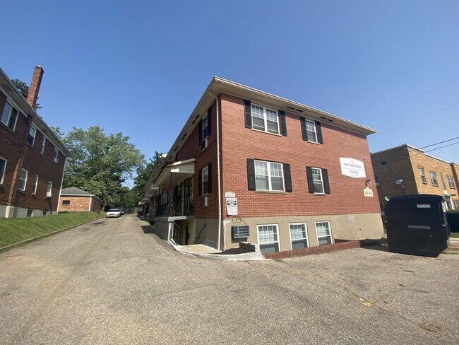 Foto del edificio - 6419 Montgomery Road - A6