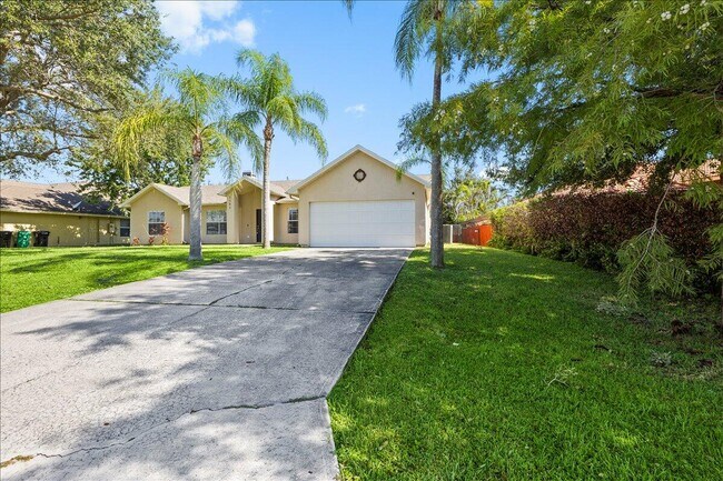 Foto del edificio - 2385 SW Neal Rd