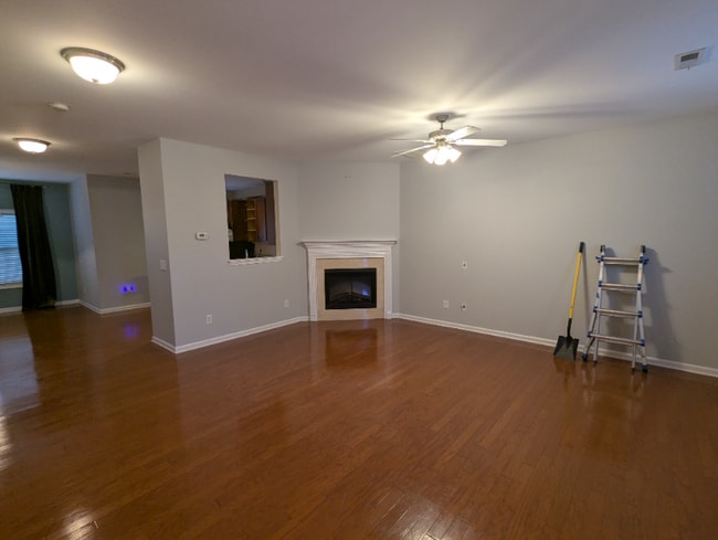 Building Photo - 711 Keystone Park Dr