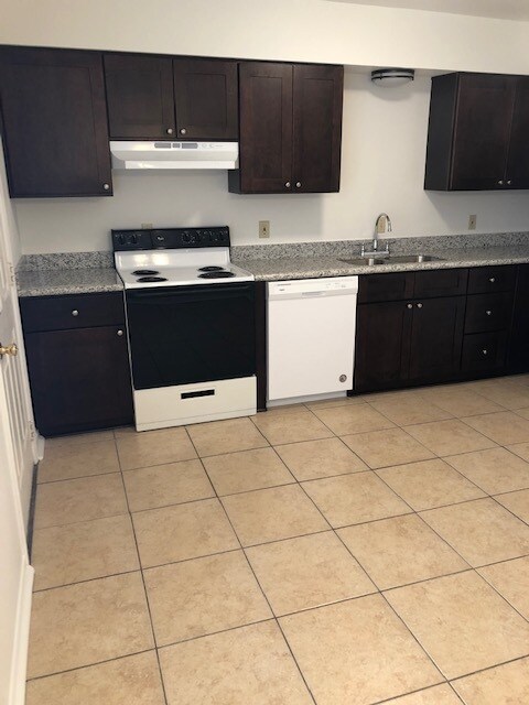 Foto del edificio - 1248 Park Dr