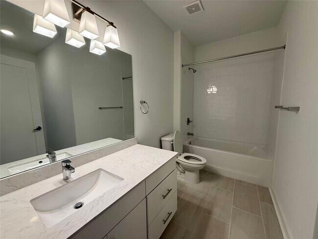 Foto del edificio - 525 Parkway Dr