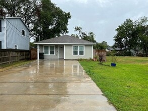 Building Photo - 4114 Brown St