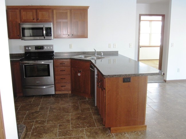 Building Photo - 1304 146th Ave