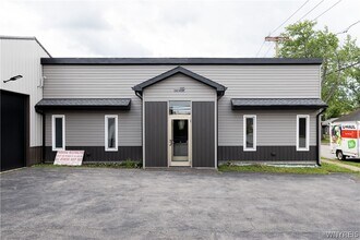 Building Photo - 116 Lake Ave