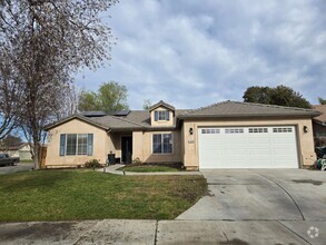 Building Photo - 1480 Chimney Way