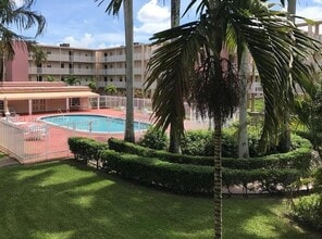 Building Photo - 2800 NW 56th Ave