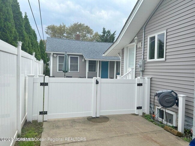 Foto del edificio - 511 14th Ave