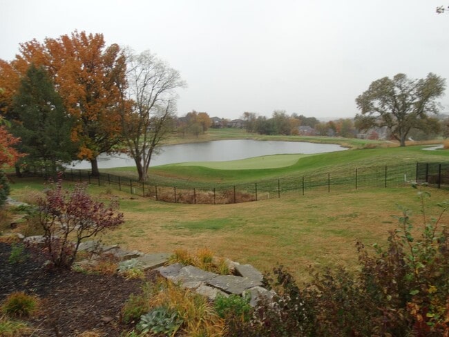 Building Photo - 1000 Tulip Tree Lane