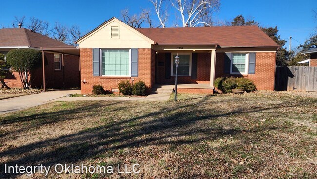 Foto del edificio - 3 br, 1 bath House - 725 NW 54th