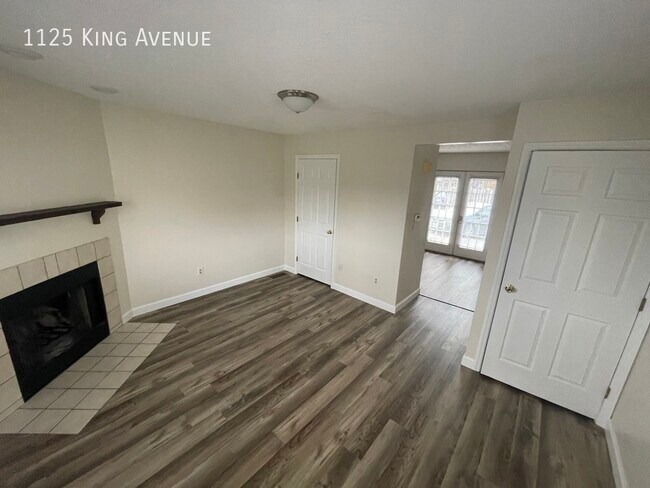 Foto del edificio - 2 Bed/ 2 Bath Grandview Townhouse with Fin...