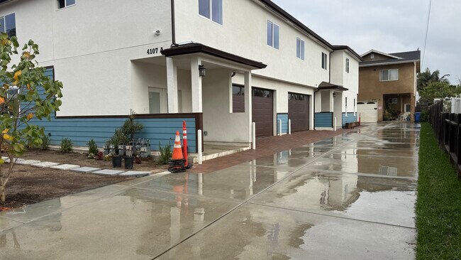 Foto del edificio - 4107 Clara St