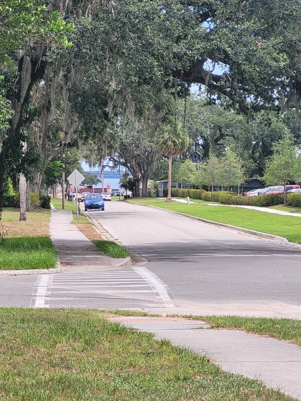 Foto del edificio - 506 Hickory Ave