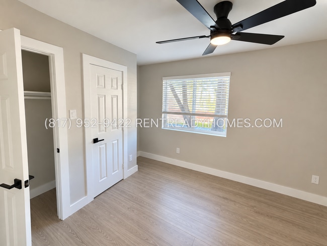 Building Photo - 12300 Brookglade Cir