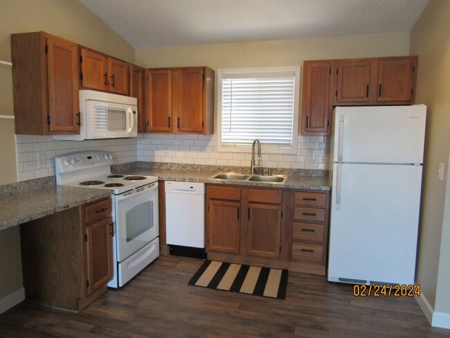 Building Photo - 2 Bedroom Condo in Osage Beach