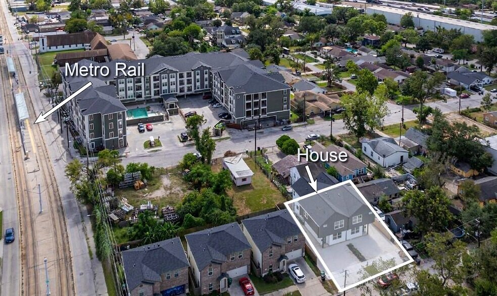 Foto del edificio - 203 Danna Ln