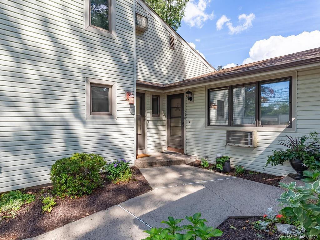 Foto principal - 537 Birch St