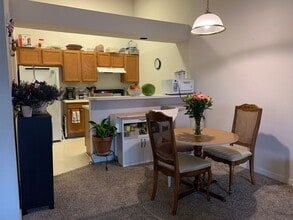 Building Photo - 1225 W Prospect Rd