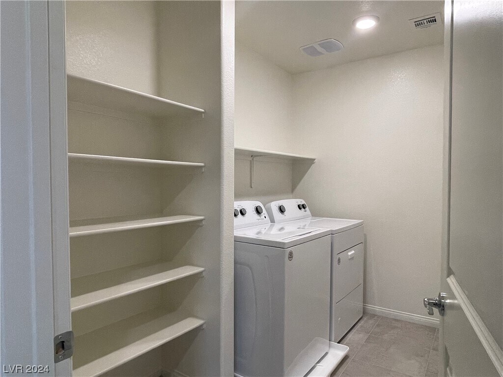 Foto principal - 429 Blue Lark Dr