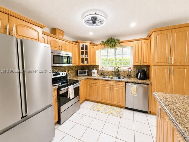 Foto del edificio - 2245 SW 62nd Ct