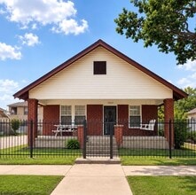 Building Photo - 3824 Woodleigh St