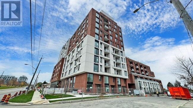 Building Photo - 11-211 Maryport Ave