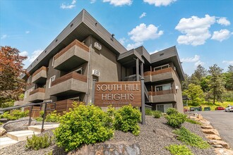 Building Photo - South Hill Heights