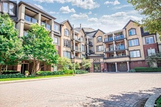 Building Photo - 3070 Rotary Way