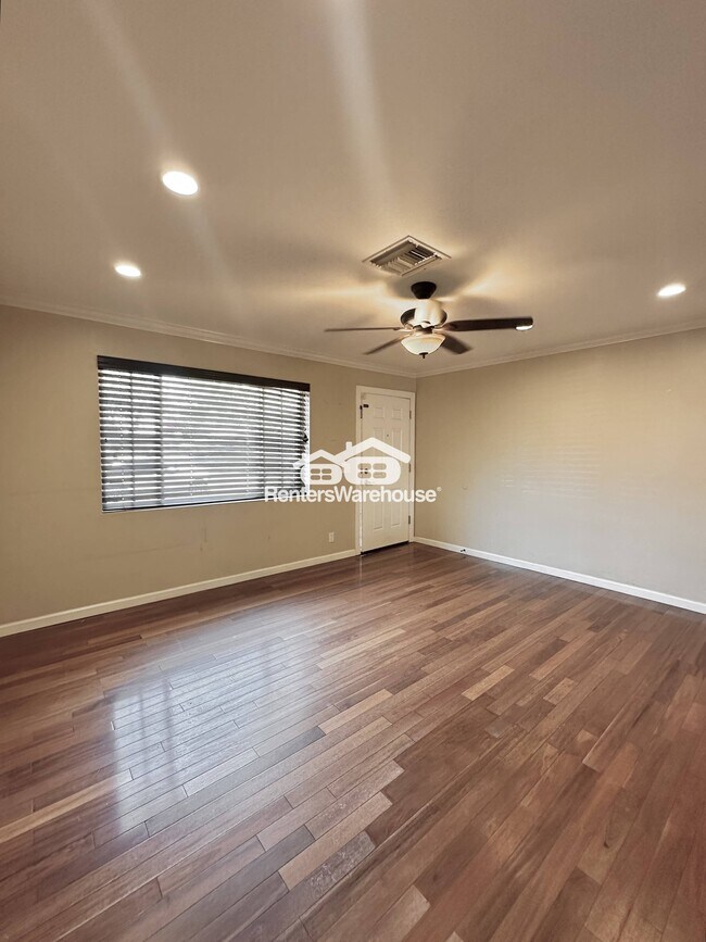 Foto del edificio - 1002 E Griswold Rd
