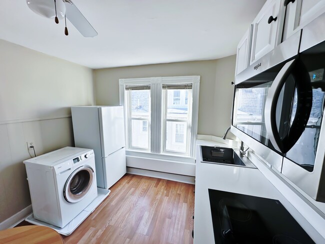 Foto del edificio - 155 Properties, LLC