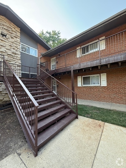 Building Photo - 1810 W Hatherleigh Ct