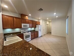 Building Photo - 7417 Quail Heights Ave
