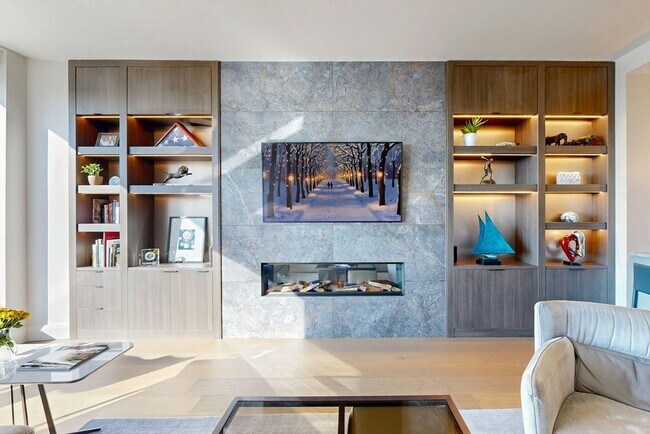 Building Photo - 240 Devonshire St