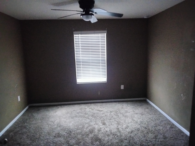 Foto del edificio - 1982 Nottoway Woods Ln