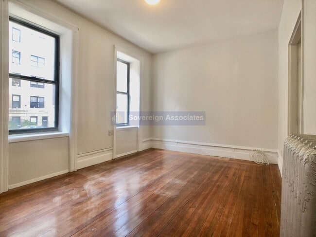 Building Photo - 182 Claremont Ave