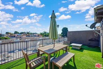 Building Photo - 1710 Granville Ave Building Photo - 1710 Granville Ave