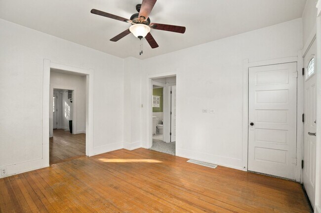 Building Photo - Recently remodeled home with HUGE yard! Garage.