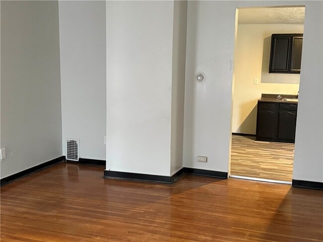 Foto del edificio - 710-712 Jay St