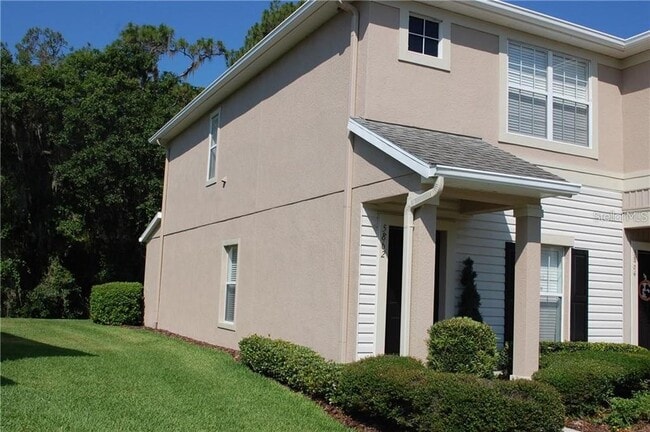 Foto del edificio - 5862 Fishhawk Ridge Dr