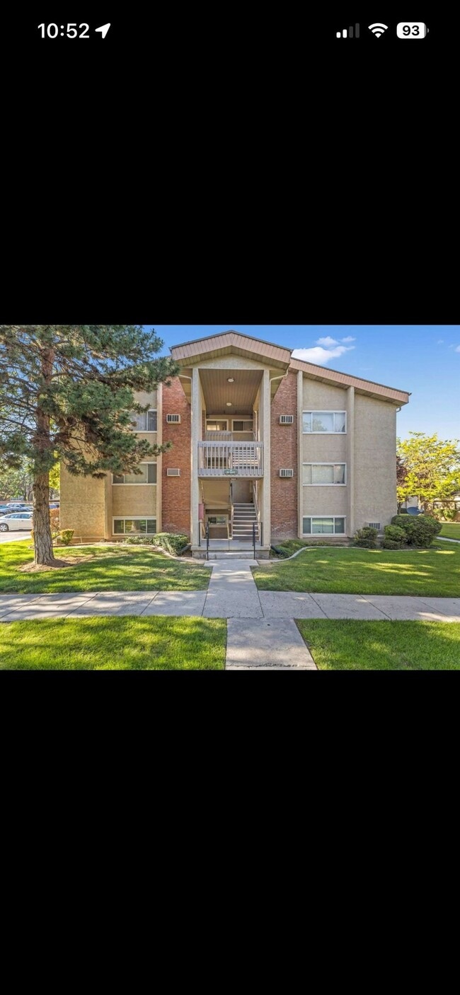 Building Photo - 1825 W 7600 S