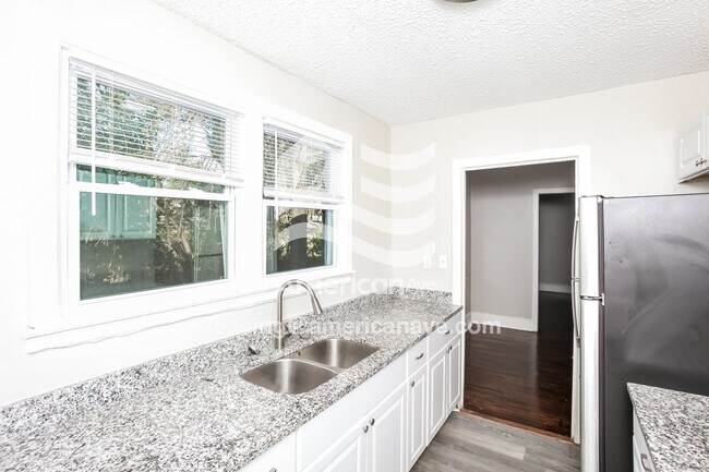 Foto del edificio - 901 Ashley St