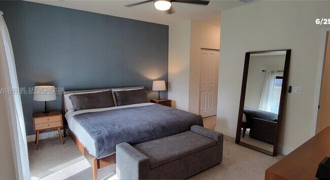Foto del edificio - 4675 NW 83rd Pkwy