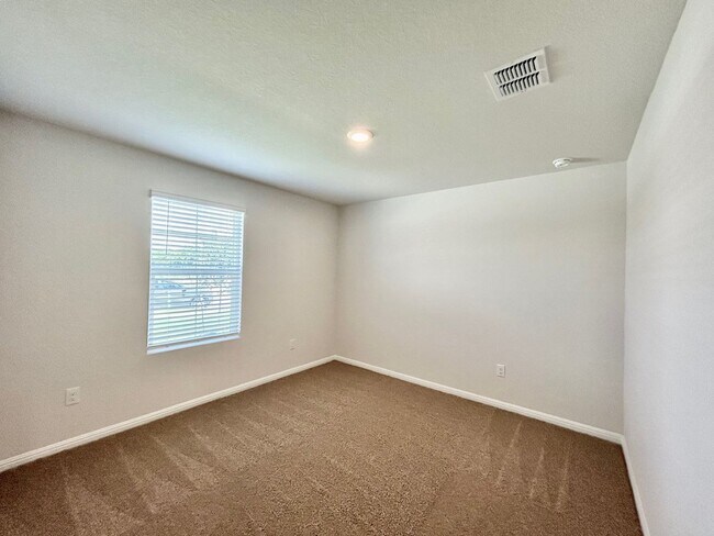 Building Photo - New 4 Bd 2 Ba Home Available for Move In!