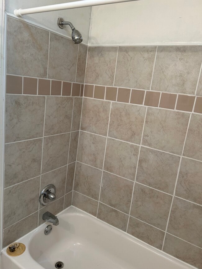 Foto del edificio - 2532 W Easton Pl