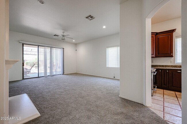 Foto del edificio - 2318 N Boulder Mountain