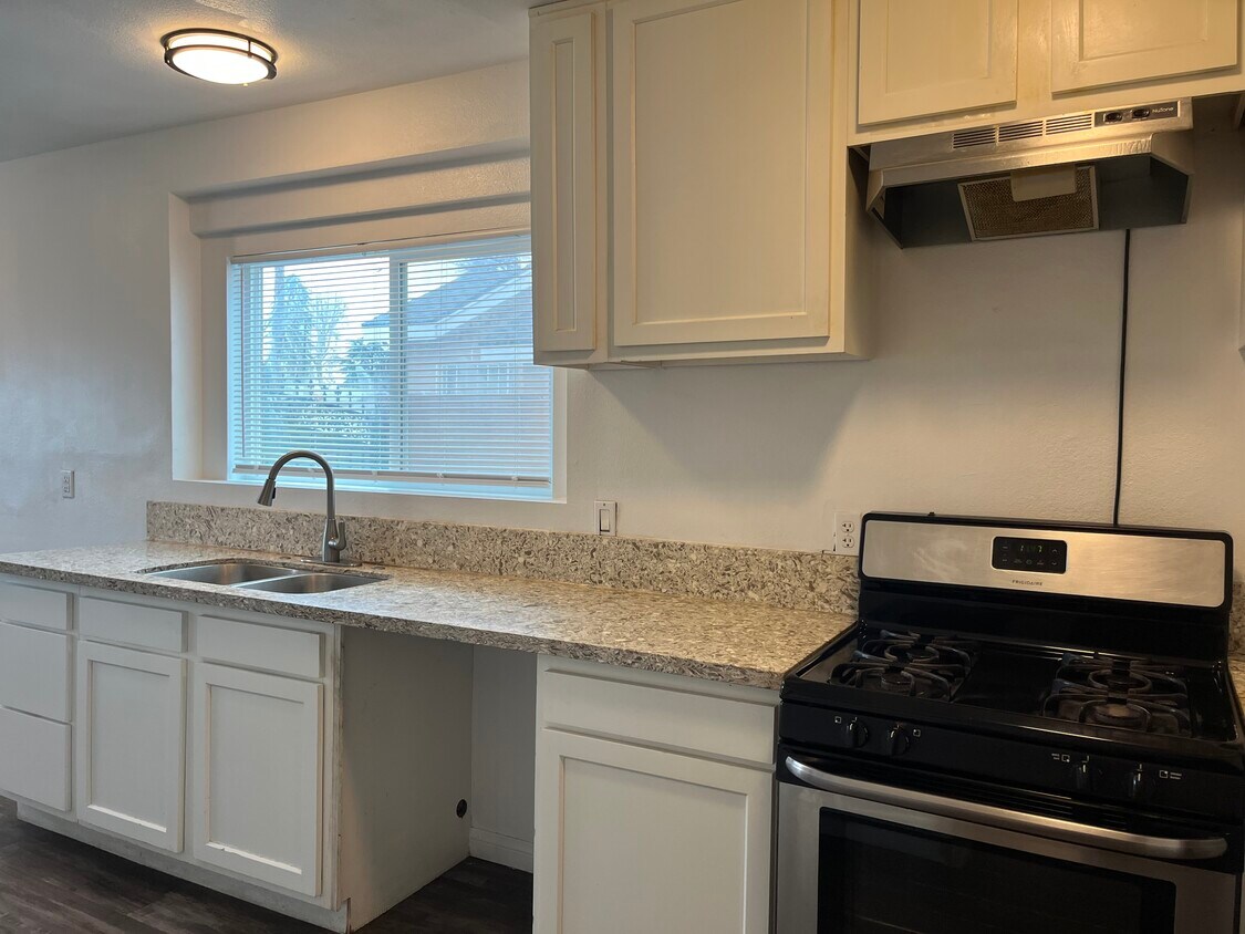 Foto principal - 331 10th St