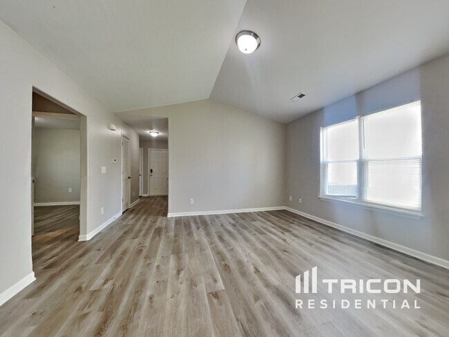 Foto del edificio - 1609 Brownairs Ln