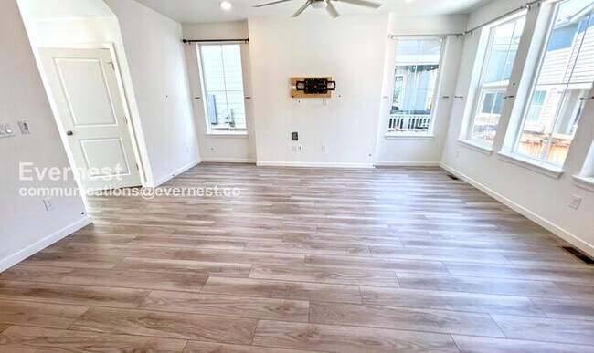 Foto del edificio - 17490 E 95th Pl