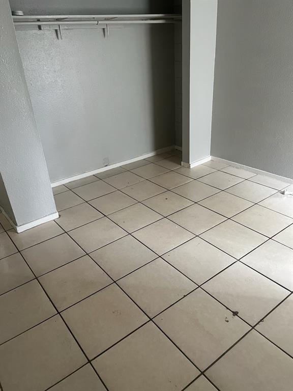Foto del edificio - 8015 N Klondyke St